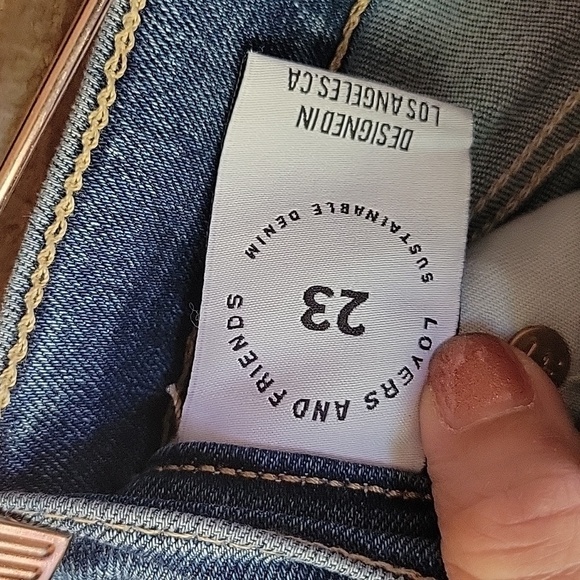 Lovers and Friends Size 23 River Low Rise Flare Jeans NWT - Picture 6 of 9